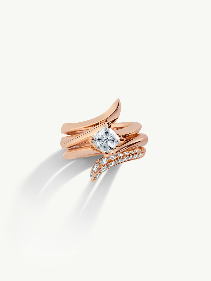 Pythia Twist Pavé Diamond Bridal Ring Set in 18K Rose Gold Image 2